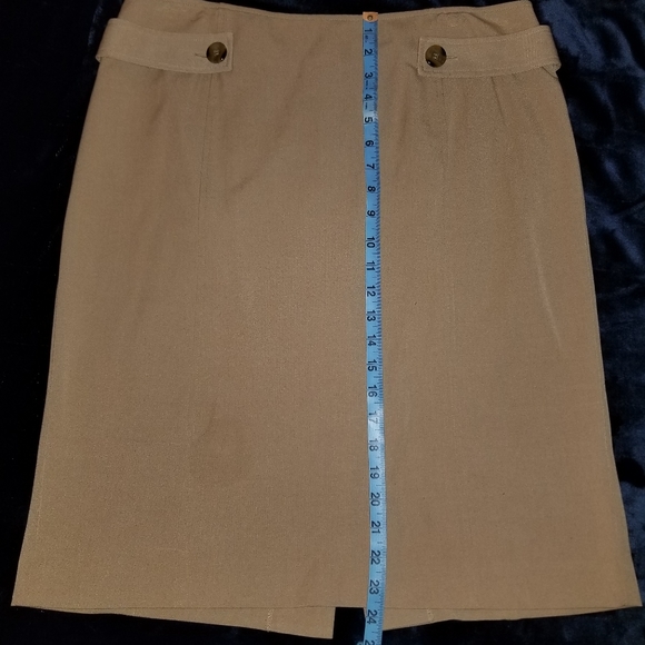 Bandolino Tan Pencil Skirt with Accent Buttons - Picture 6 of 8